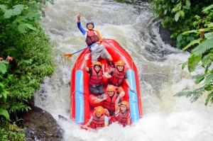 Rafting Sungai palayangan