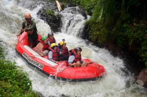 wisata rafting Bandung